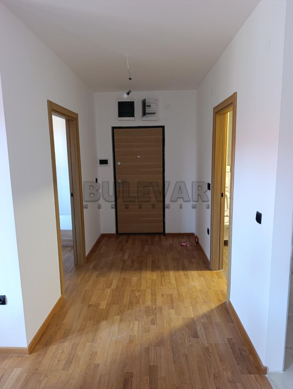 Slika 3 - Cara Dušana, Jednoiposoban stan za izdavanje, 33m2, 450€