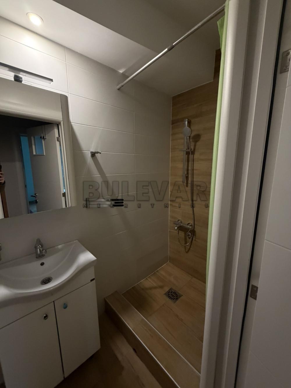 Slika 9 - Sremska, Dvoiposoban stan za izdavanje, 58m2, 380€