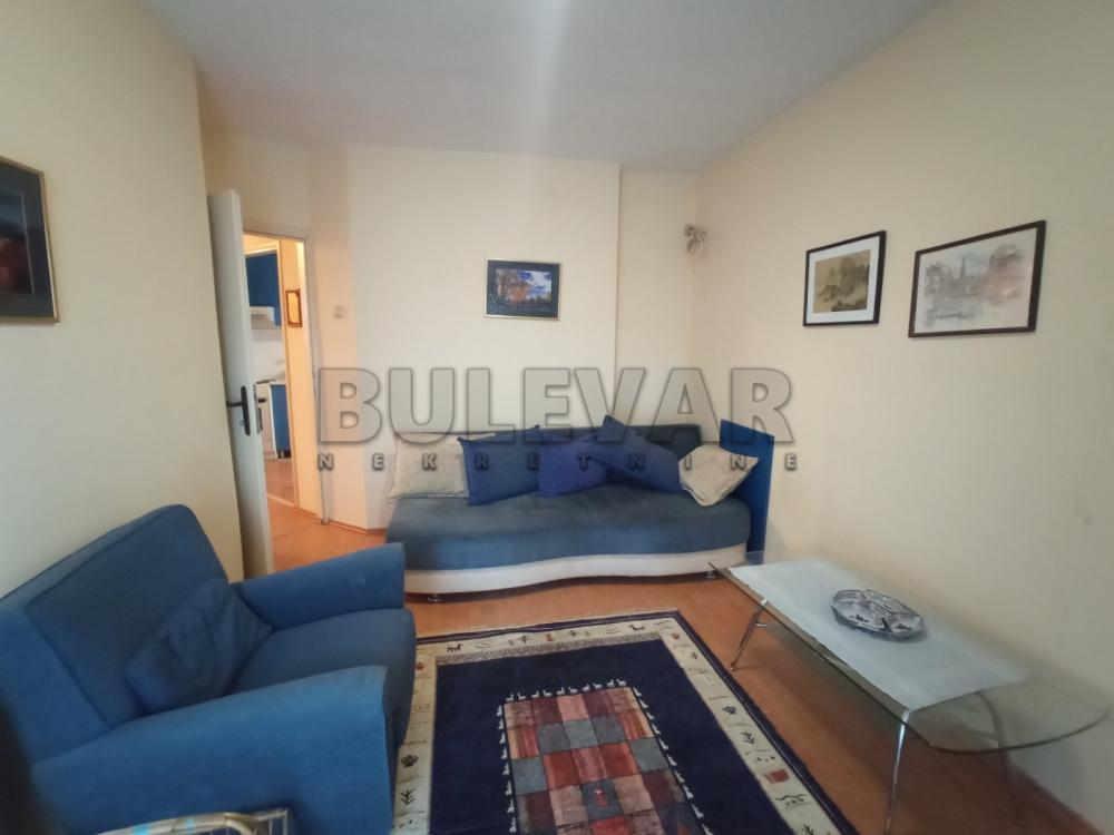 Glavna slika -Radnih brigada, Dvosoban stan za izdavanje, 40m2, 300€