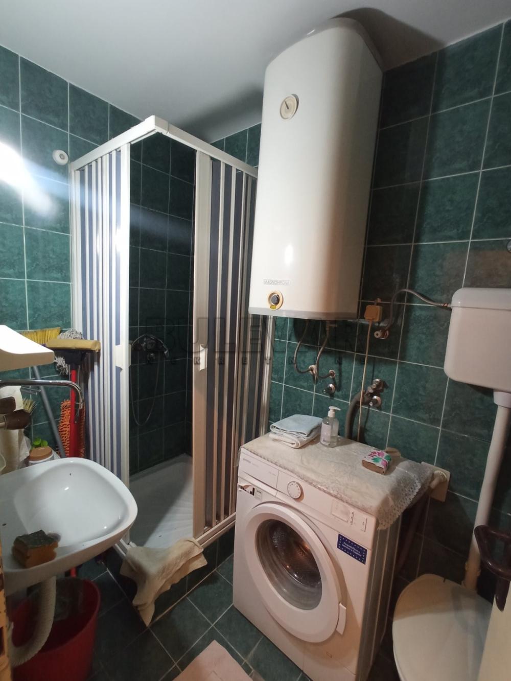 Slika 7 - Radnih brigada, Dvosoban stan za izdavanje, 40m2, 300€