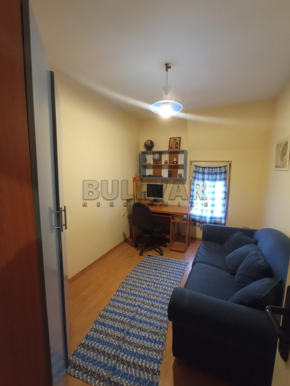 Slika 6 - Radnih brigada, Dvosoban stan za izdavanje, 40m2, 300€