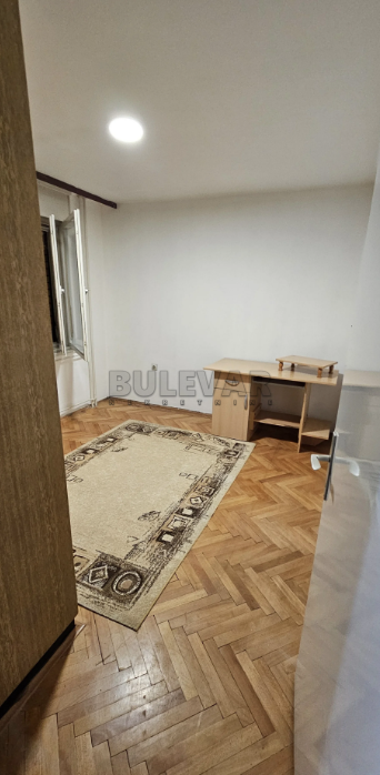 Slika 4 - Stevana Sremca, Trosoban stan za izdavanje, 85m2, 320€