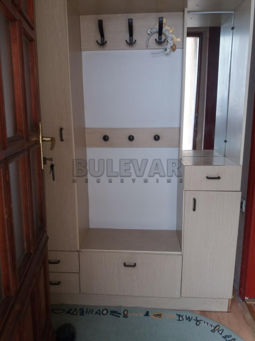 Slika 6 - Vožda Karađorđa, Dvosoban stan za izdavanje, 60m2, 200€