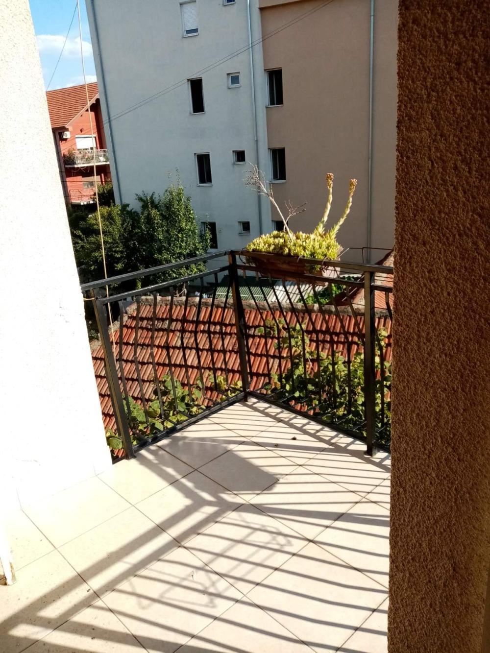 Slika 8 - Dušana Trivunca, Dvoiposoban stan za izdavanje, 61m2, 250€