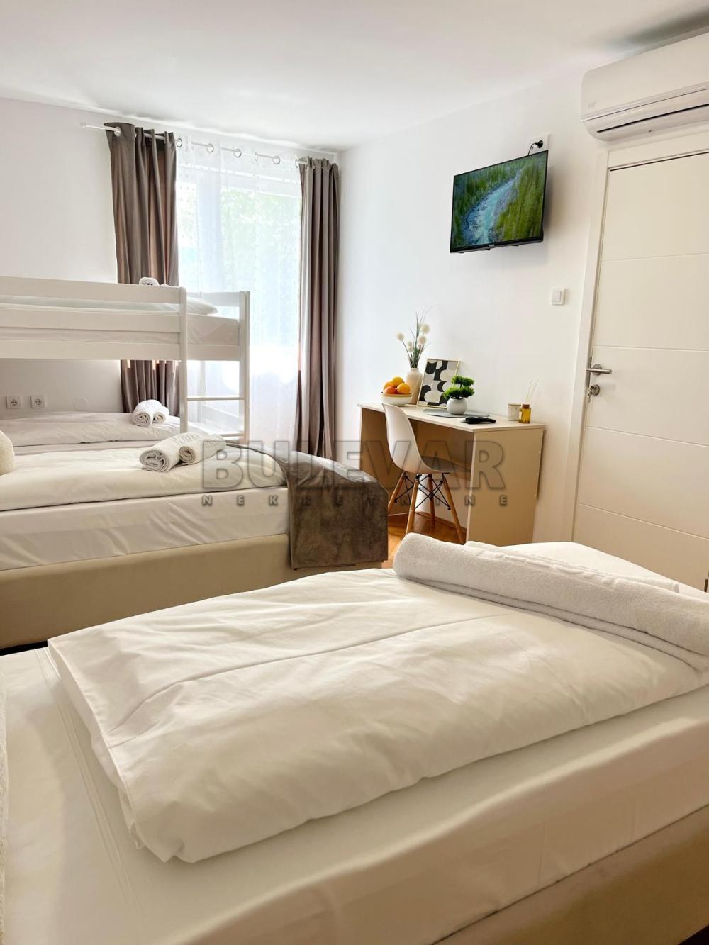 Slika 6 - Bulevar svetog cara, Četvorosoban stan na prodaju, 159m2, 143.100€