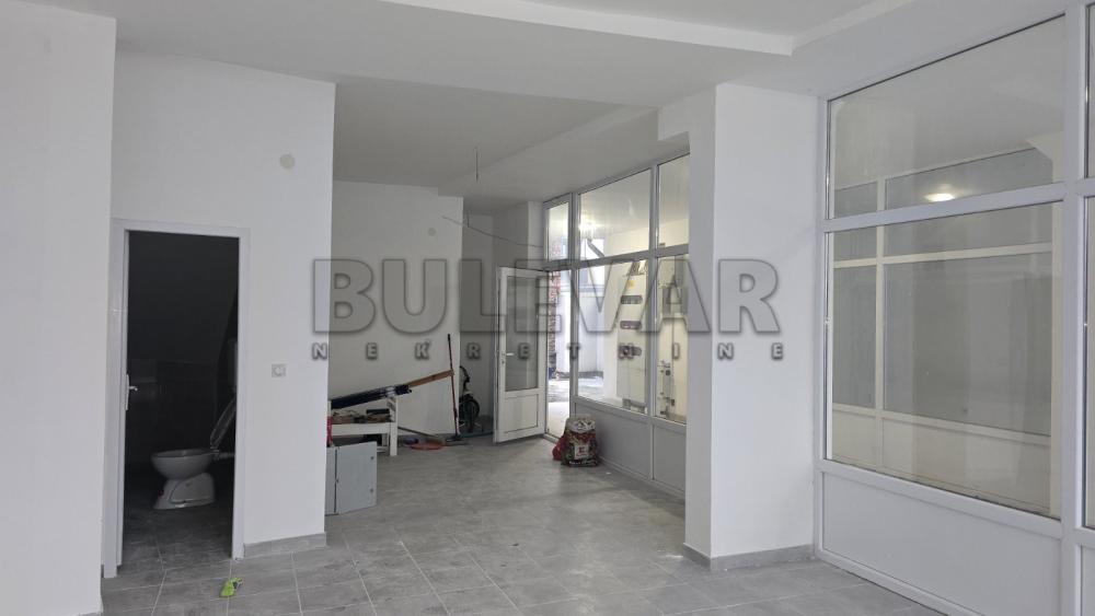 Slika 2 - Obilićev venac,  Lokal za izdavanje, 38m2, 400€