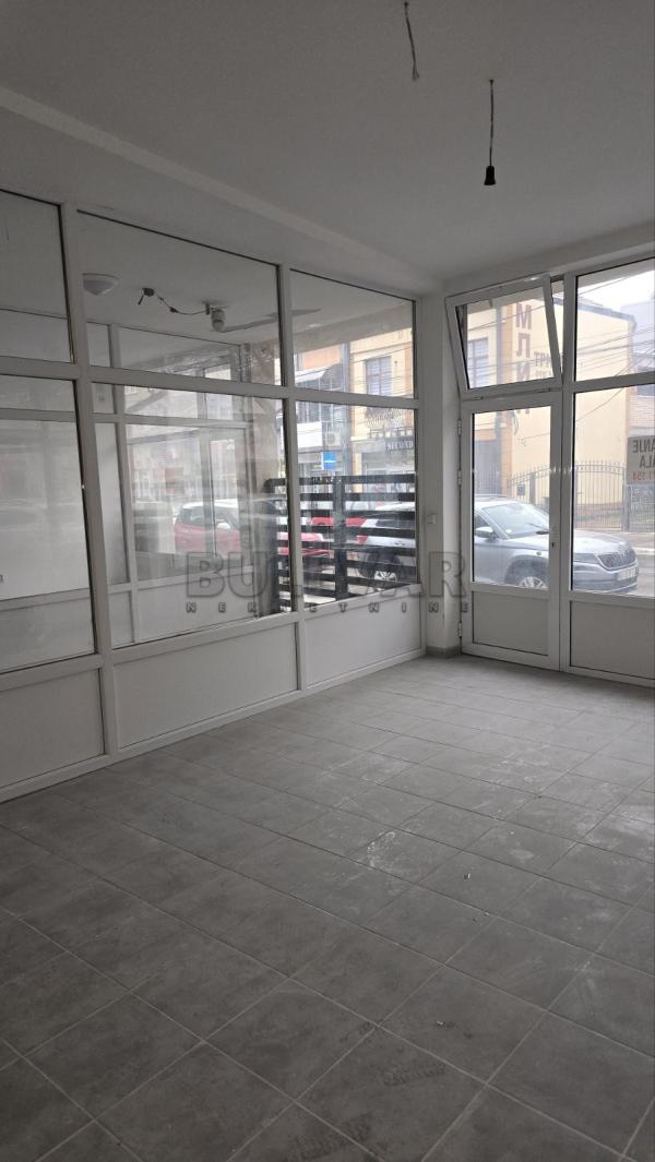 Slika 3 - Obilićev venac,  Lokal za izdavanje, 38m2, 400€