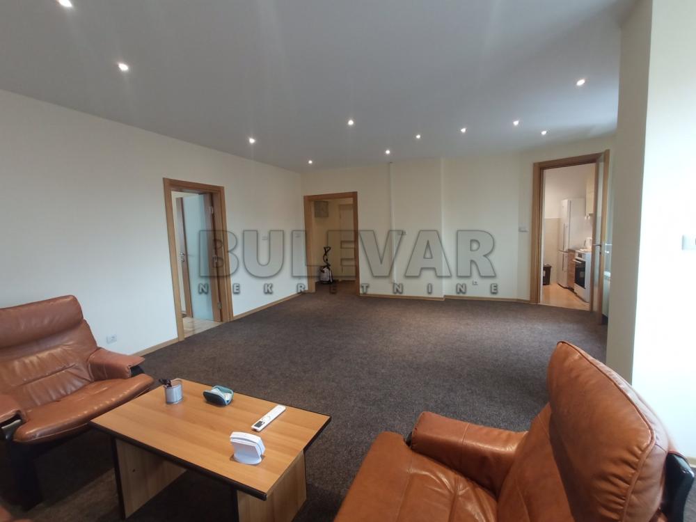 Slika 2 - Generala Milojka Lešjanina,  Lokal za izdavanje, 67m2, 550€