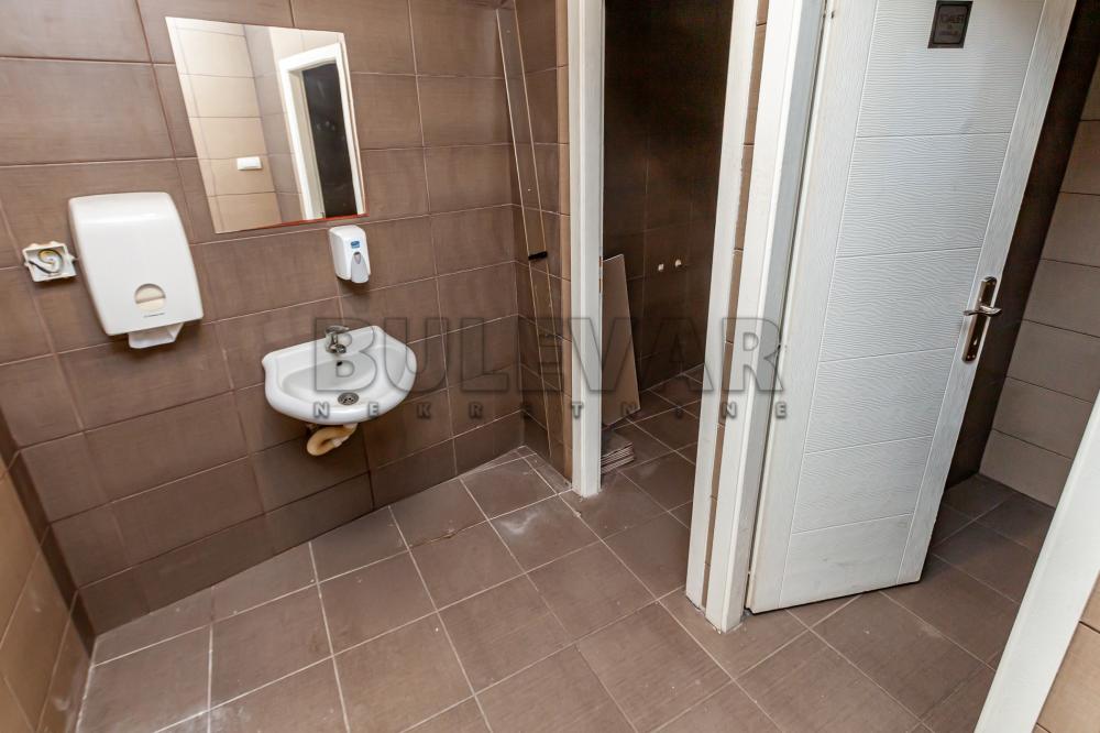 Slika 10 - Mokranjčeva,  Lokal na prodaju, 143m2, 262.000€