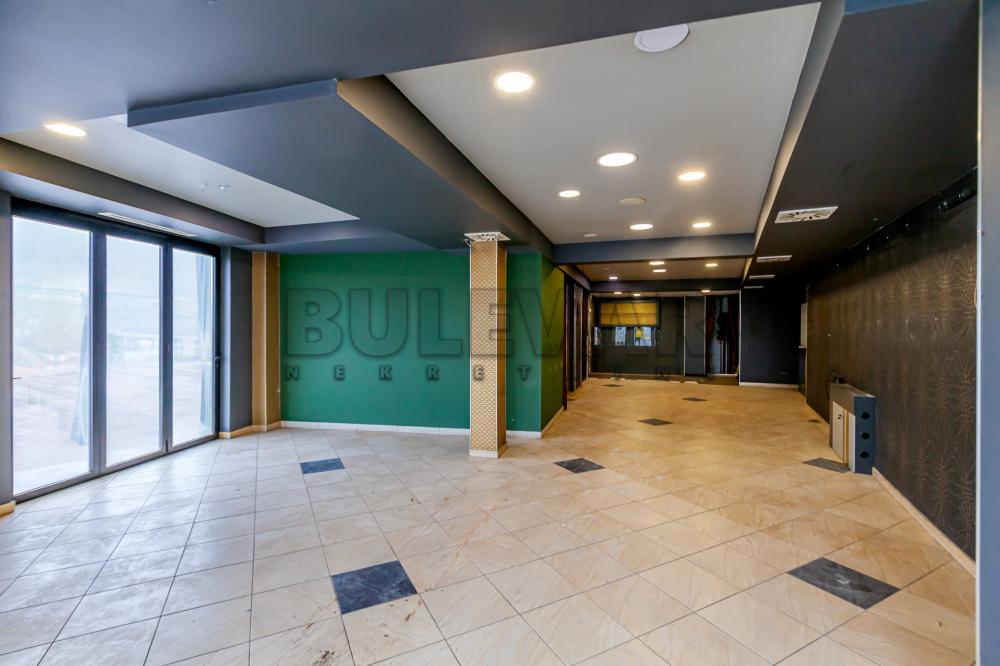 Slika 2 - Mokranjčeva,  Lokal na prodaju, 143m2, 262.000€