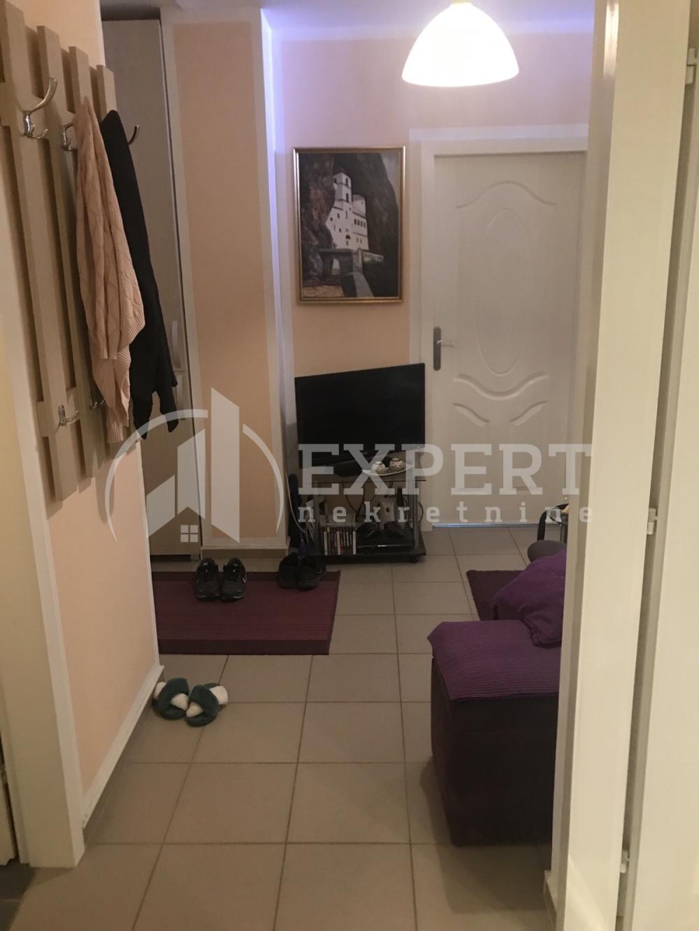 Slika 2 - Generala Milojka Lešjanina, Troiposoban stan za izdavanje, 60m2, 400€