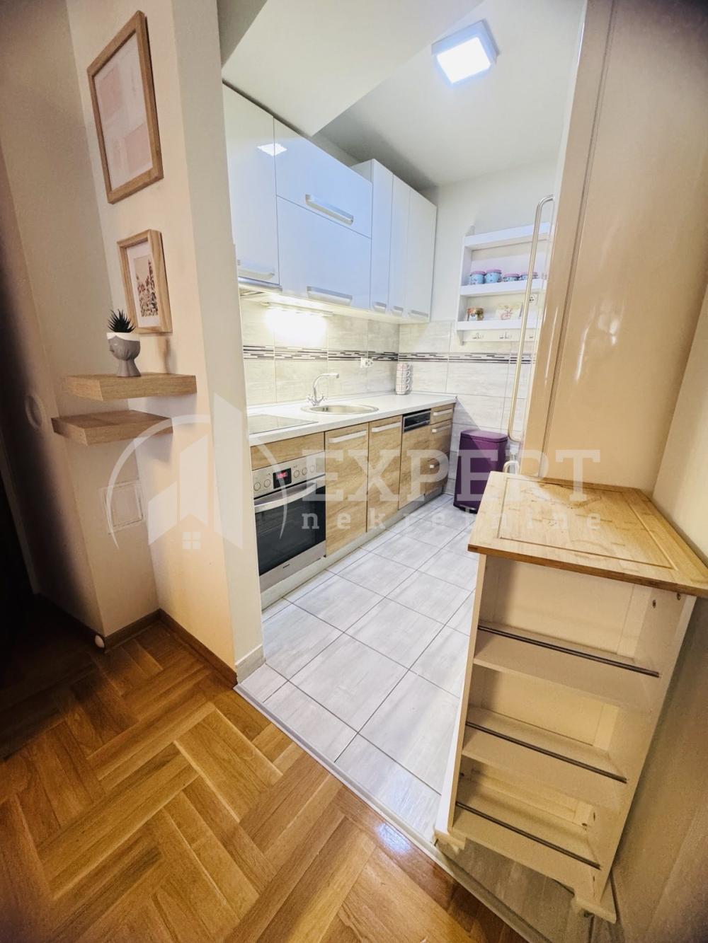 Slika 7 - Stevana Nemanje, Trosoban stan za izdavanje, 64m2, 600€