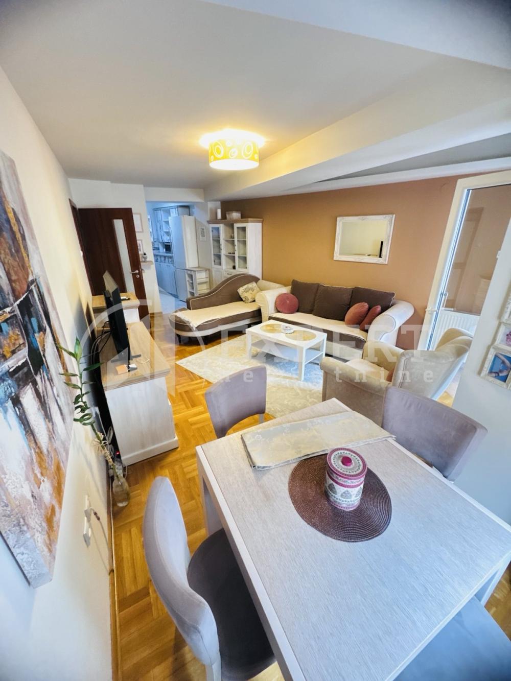 Slika 2 - Stevana Nemanje, Trosoban stan za izdavanje, 64m2, 600€