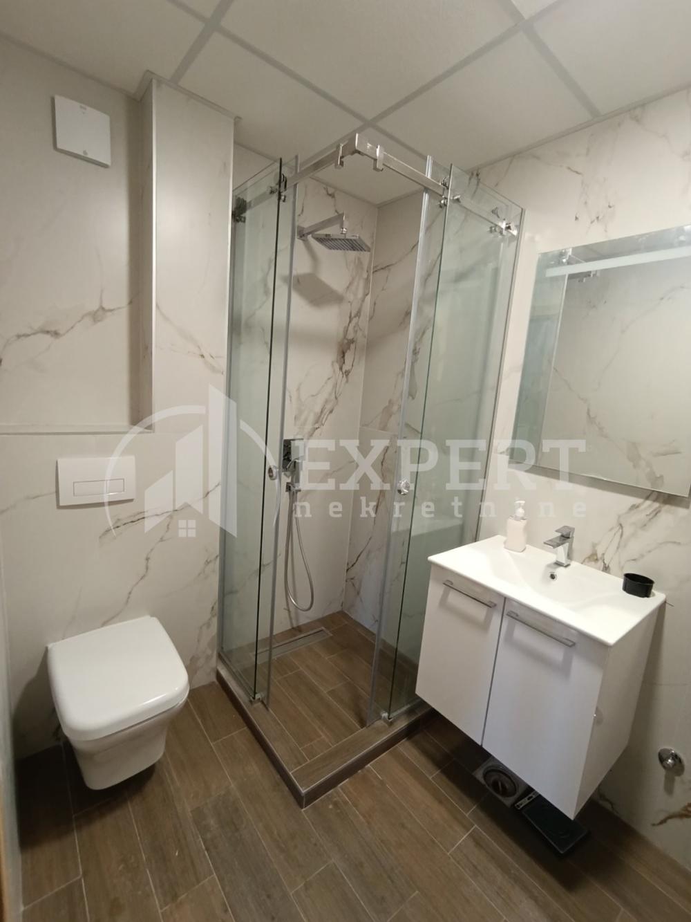 Slika 5 - Cara Dušana, Jednoiposoban stan za izdavanje, 33m2, 450€