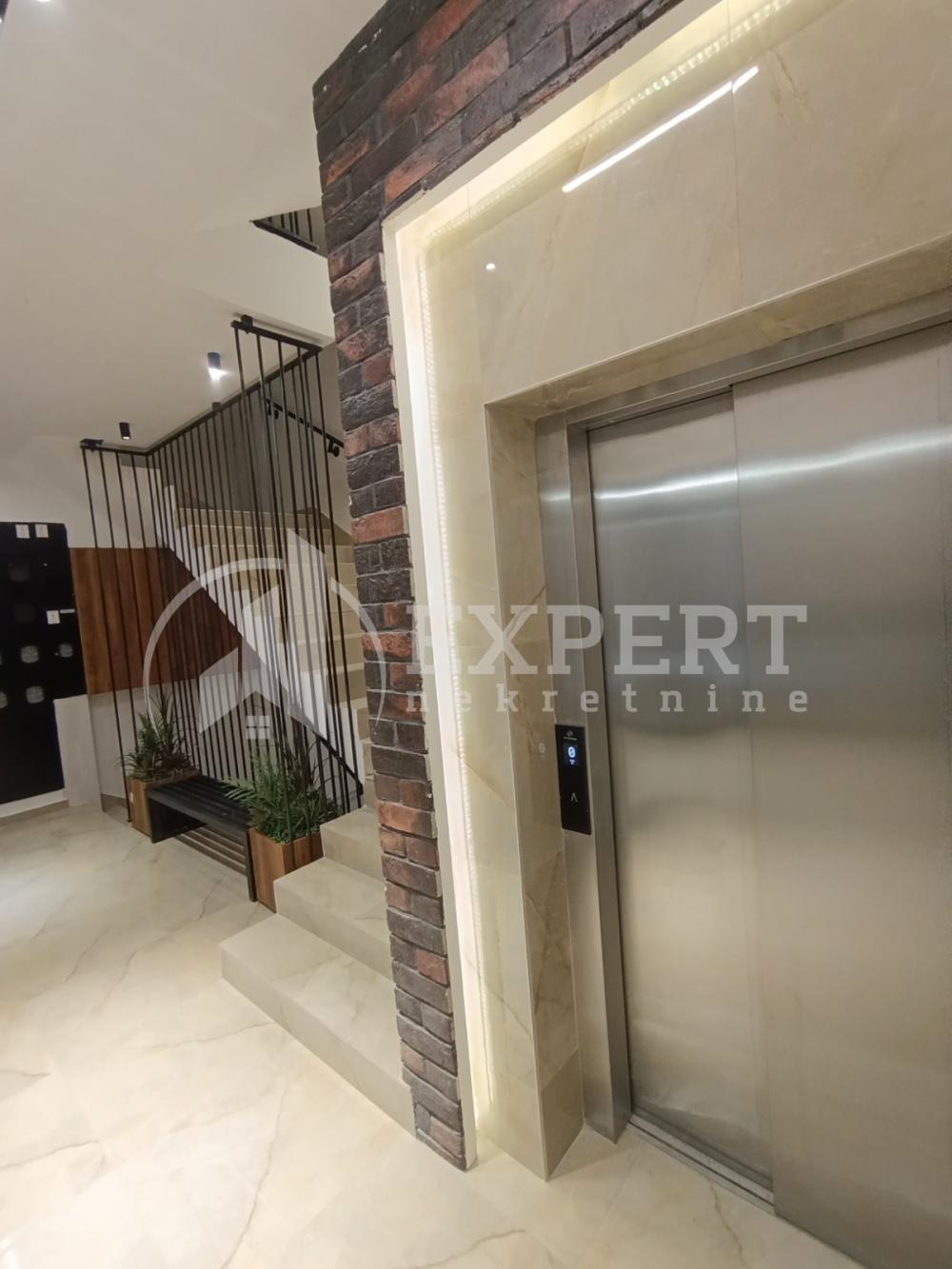 Slika 7 - Cara Dušana, Jednoiposoban stan za izdavanje, 33m2, 450€