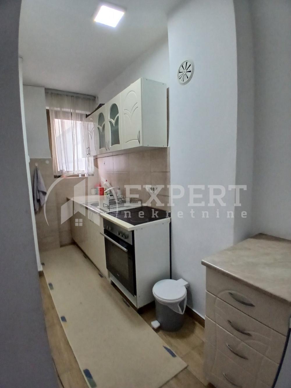 Slika 3 - Generala Milojka Lešjanina, Jednoiposoban stan za izdavanje, 50m2, 350€