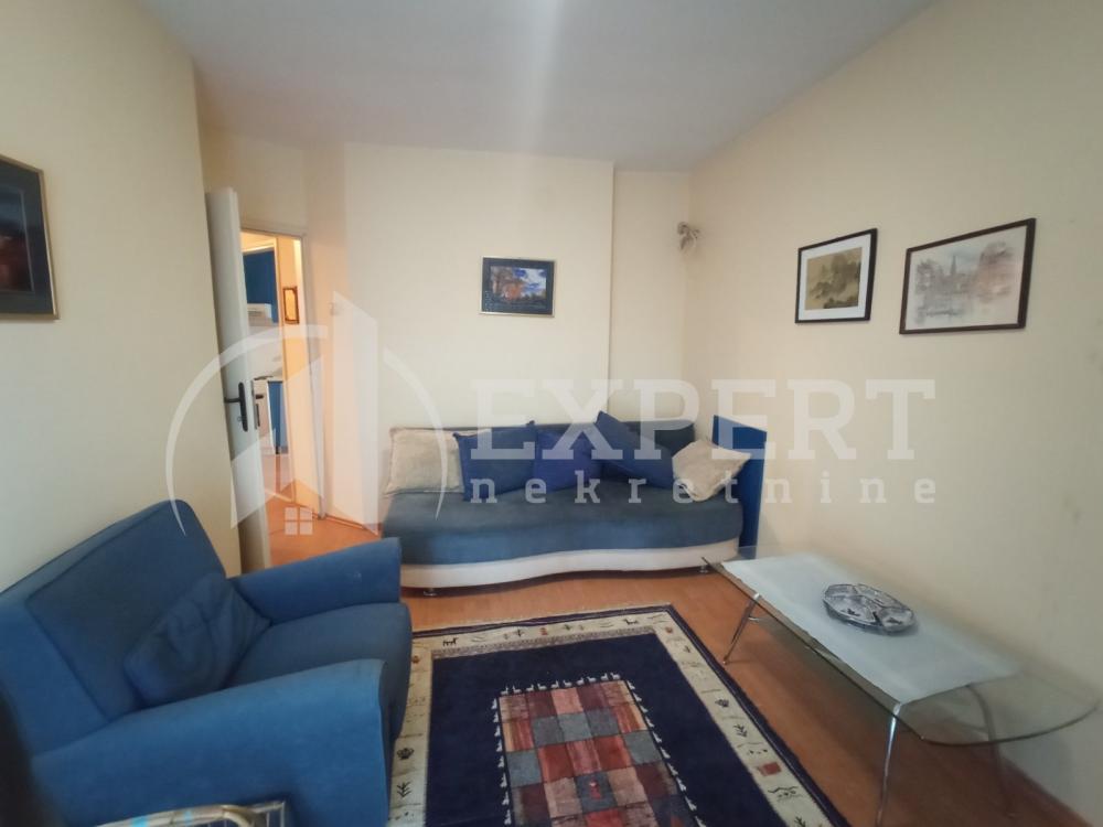 Glavna slika -Radnih brigada, Dvosoban stan za izdavanje, 40m2, 300€