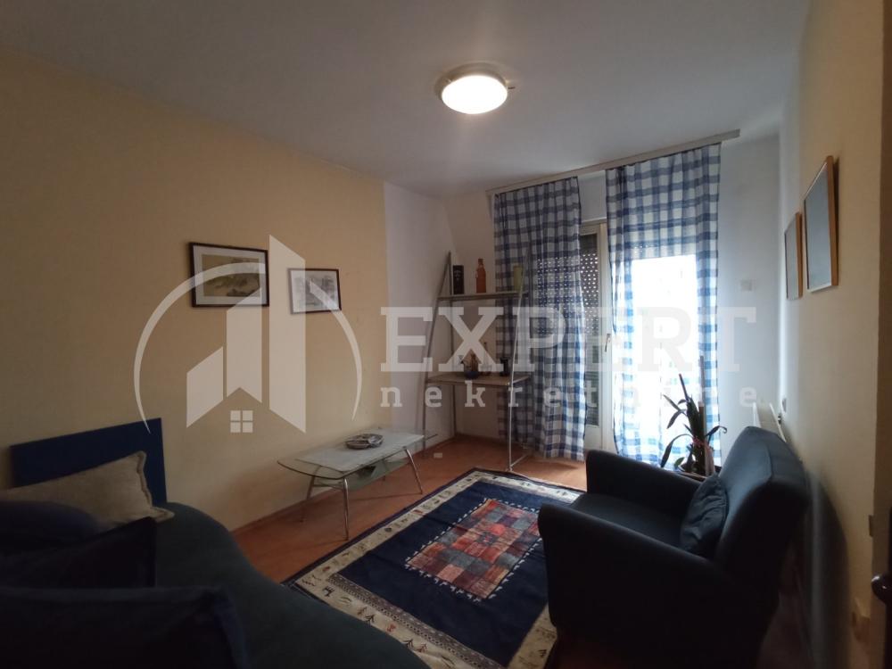 Slika 2 - Radnih brigada, Dvosoban stan za izdavanje, 40m2, 300€