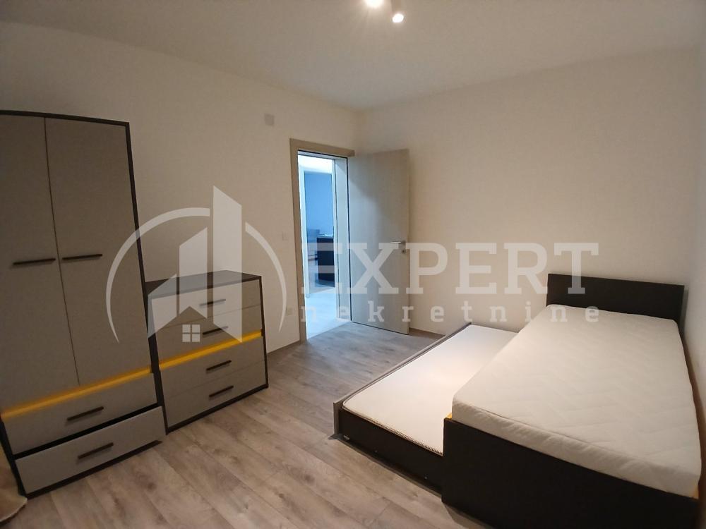 Slika 8 - Bulevar Svetog Pantelejmona, Dvoiposoban stan za izdavanje, 70m2, 450€