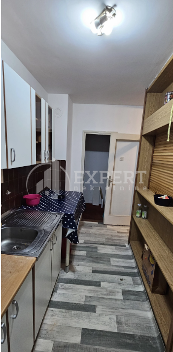 Slika 11 - Stevana Sremca, Trosoban stan za izdavanje, 85m2, 320€