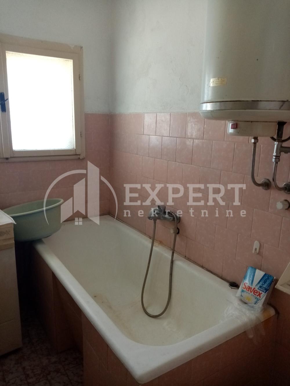 Slika 6 - Dušana Trivunca, Dvoiposoban stan za izdavanje, 61m2, 250€