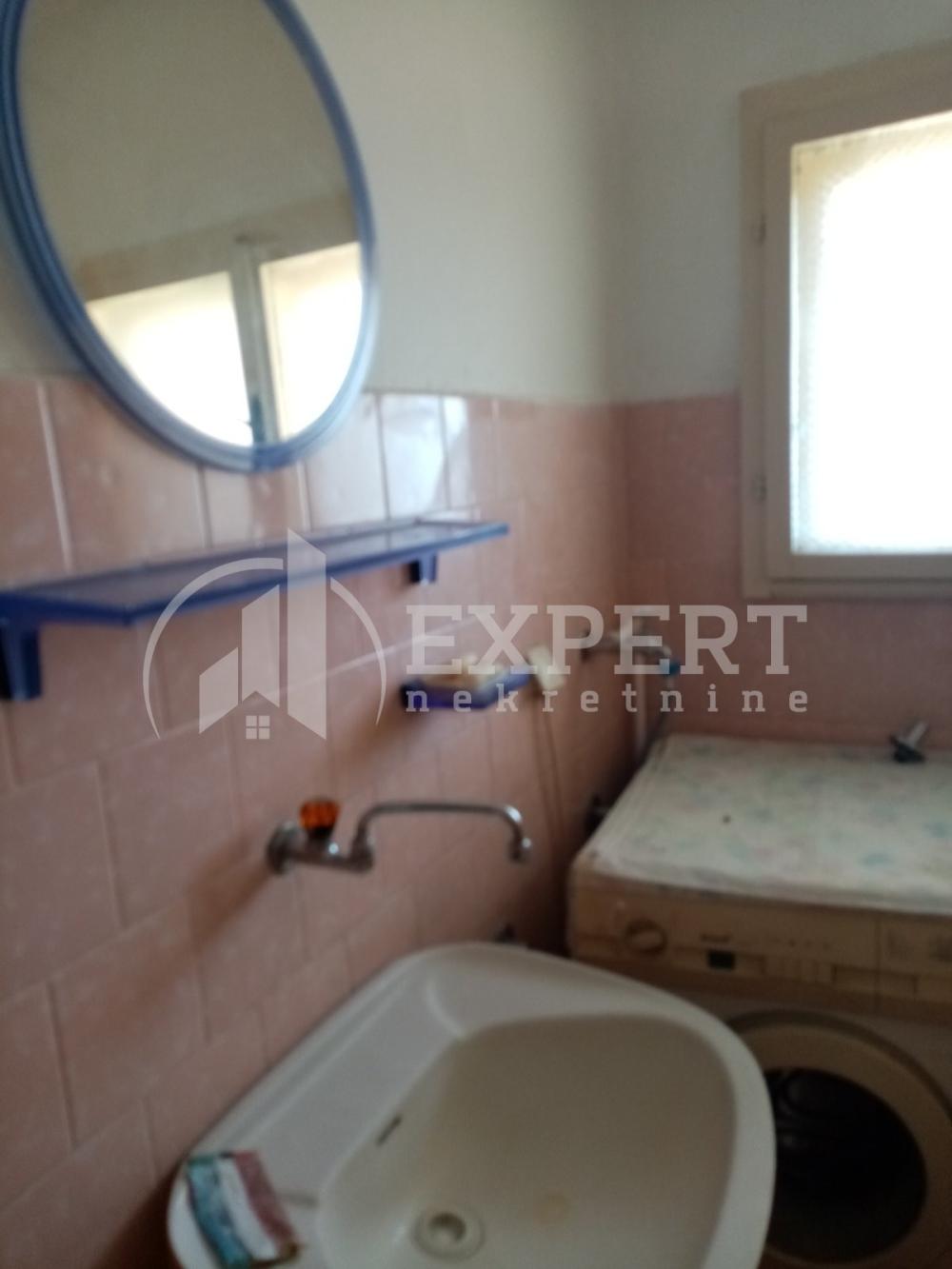 Slika 5 - Dušana Trivunca, Dvoiposoban stan za izdavanje, 61m2, 250€