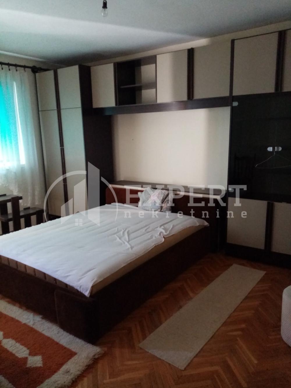 Slika 4 - Dušana Trivunca, Dvoiposoban stan za izdavanje, 61m2, 250€