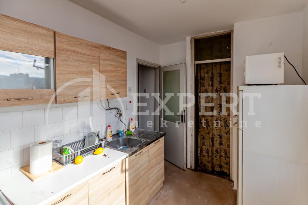 Slika 6 - Cara Dušana, Četvorosoban stan na prodaju, 98m2, 170.000€