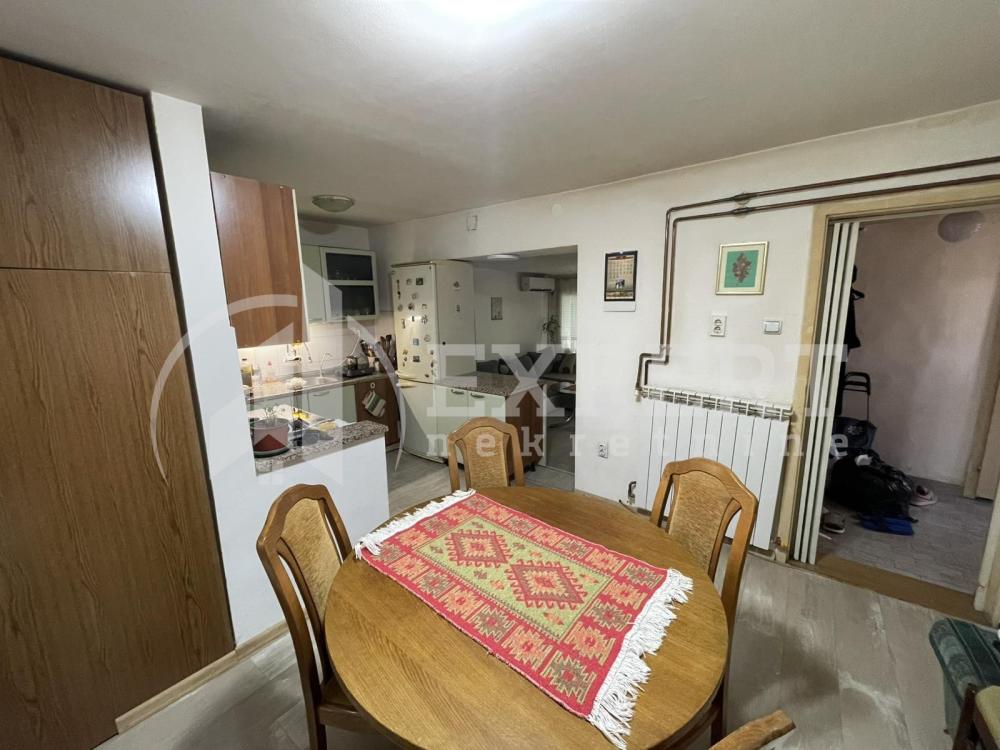 Slika 1 - Kninska,  Kuća na prodaju, 88m2, 152.000€