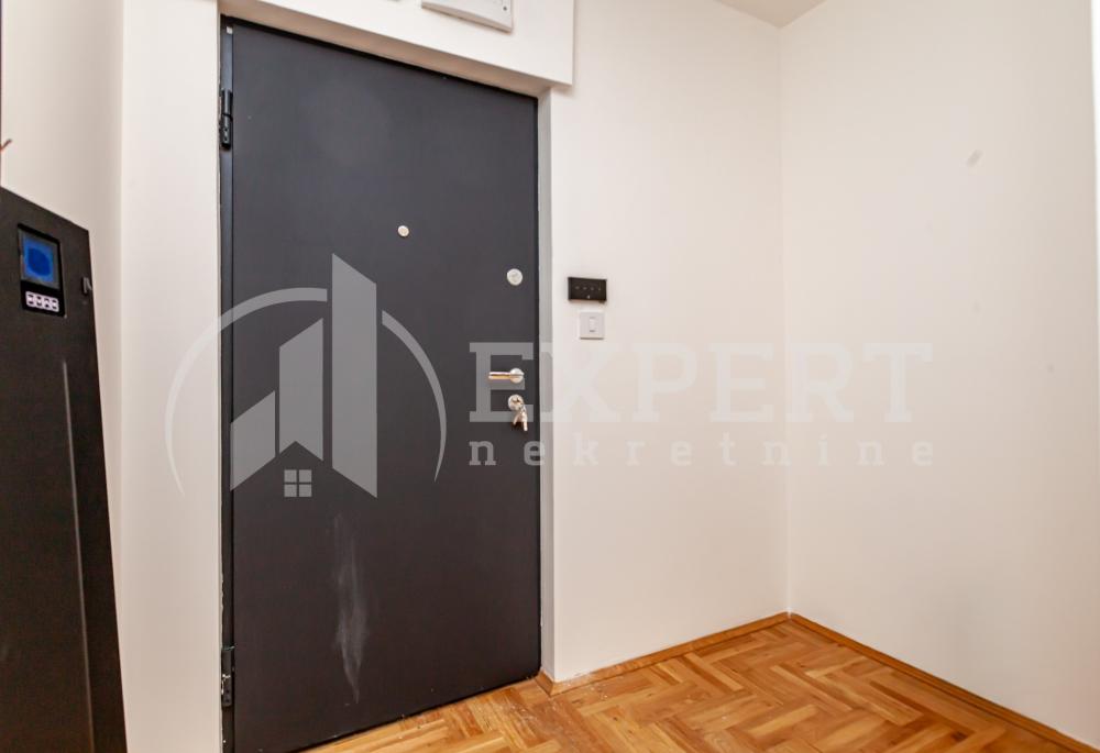 Slika 7 - Bore Vukmirovića, Dvoiposoban stan na prodaju, 53m2, 113.000€