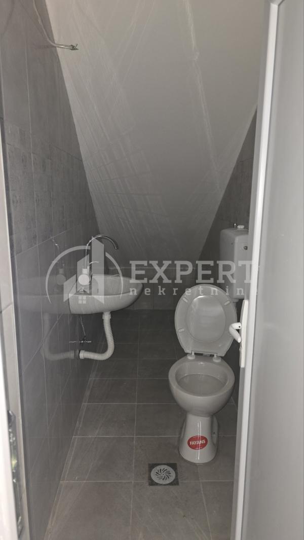 Slika 2 - Obilićev venac,  Lokal za izdavanje, 35m2, 350€