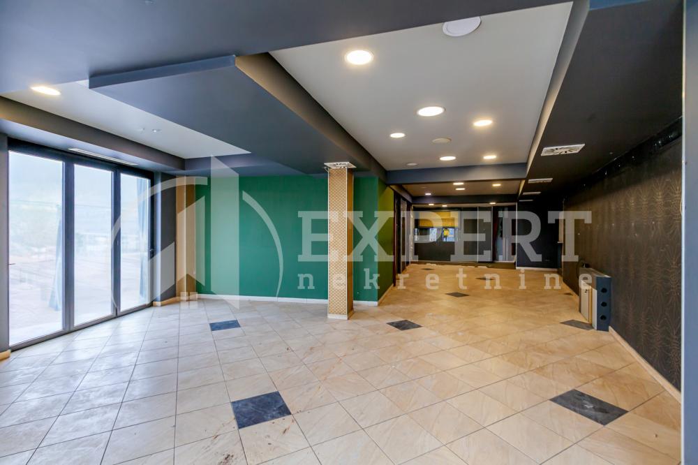 Slika 2 - Mokranjčeva,  Lokal na prodaju, 143m2, 262.000€