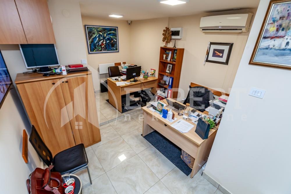 Slika 3 - Vojvode Putnika,  Lokal na prodaju, 400m2, 395.000€