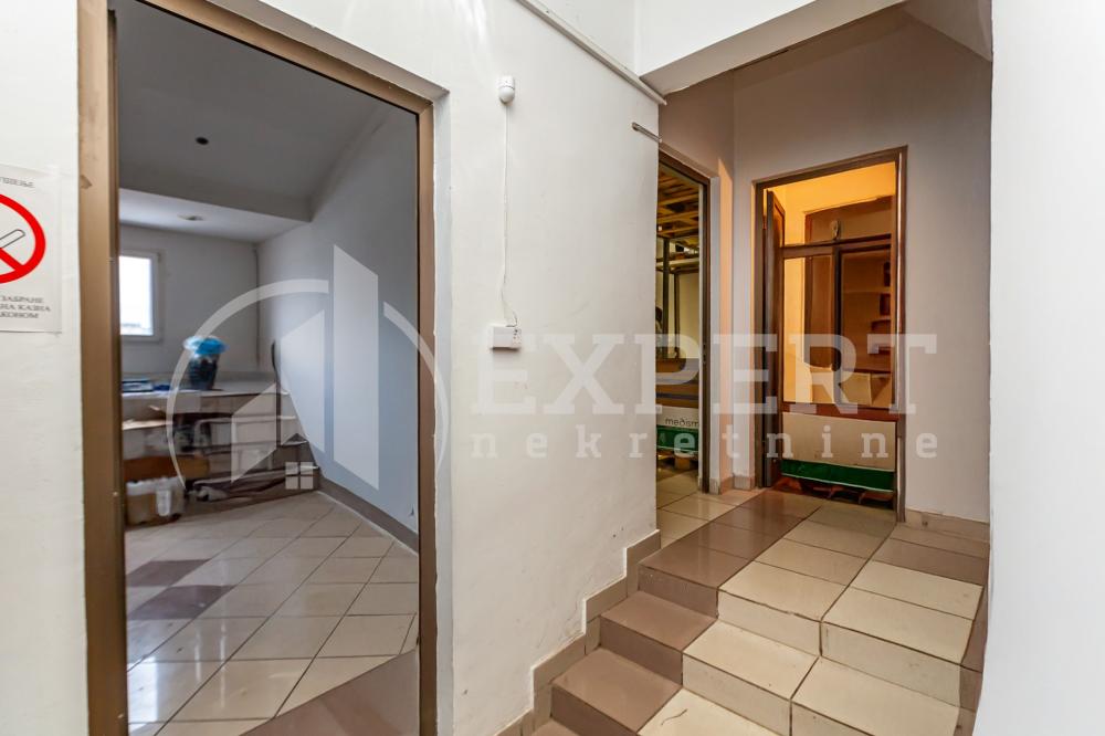 Slika 7 - Vojvode Putnika,  Lokal na prodaju, 400m2, 395.000€