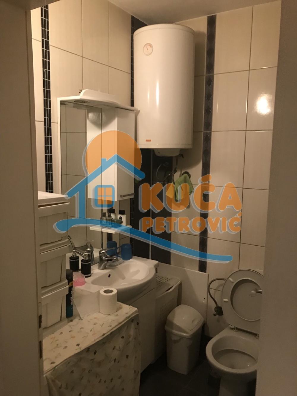 Slika 10 - Generala Milojka Lešjanina, Troiposoban stan za izdavanje, 60m2, 400€