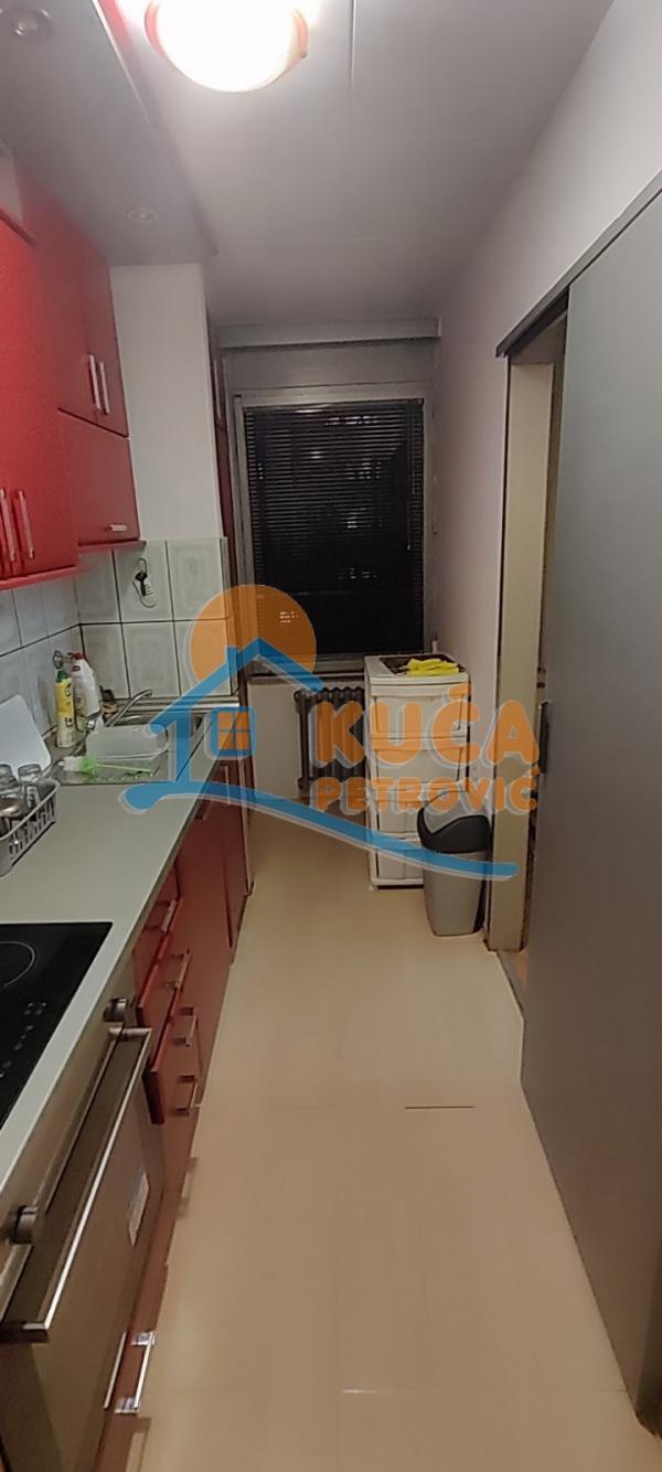 Slika 5 - Bulevar Nemanjića, Dvosoban stan za izdavanje, 54m2, 400€