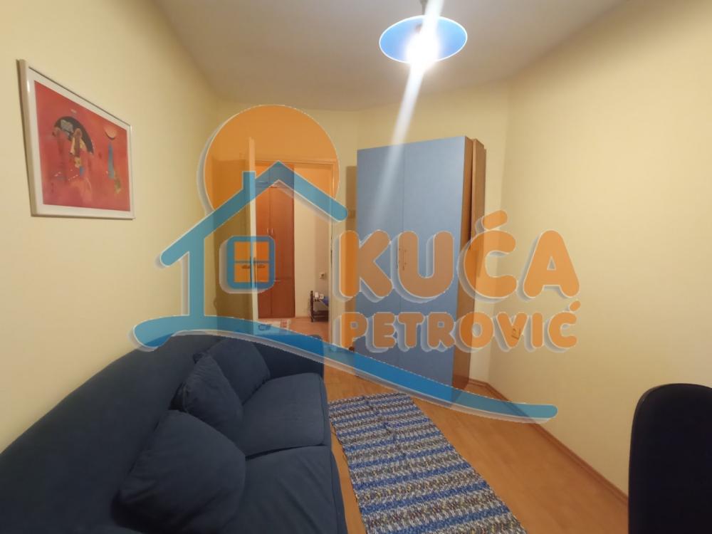 Slika 5 - Radnih brigada, Dvosoban stan za izdavanje, 40m2, 300€