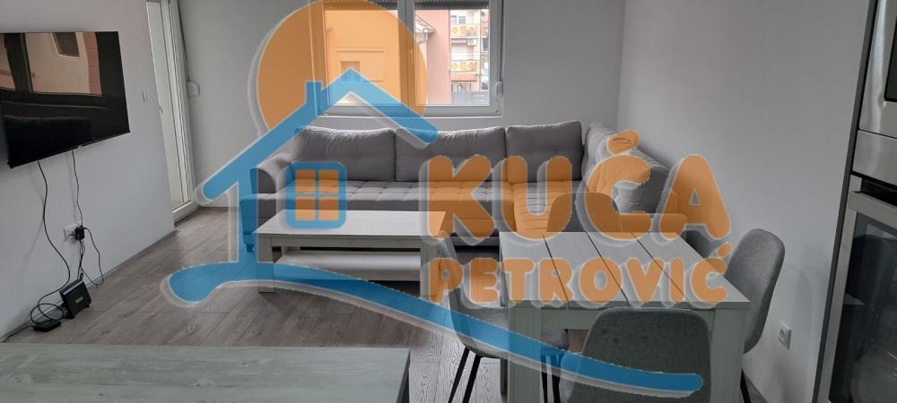 Glavna slika -Bulevar Svetog Pantelejmona, Dvoiposoban stan za izdavanje, 70m2, 450€