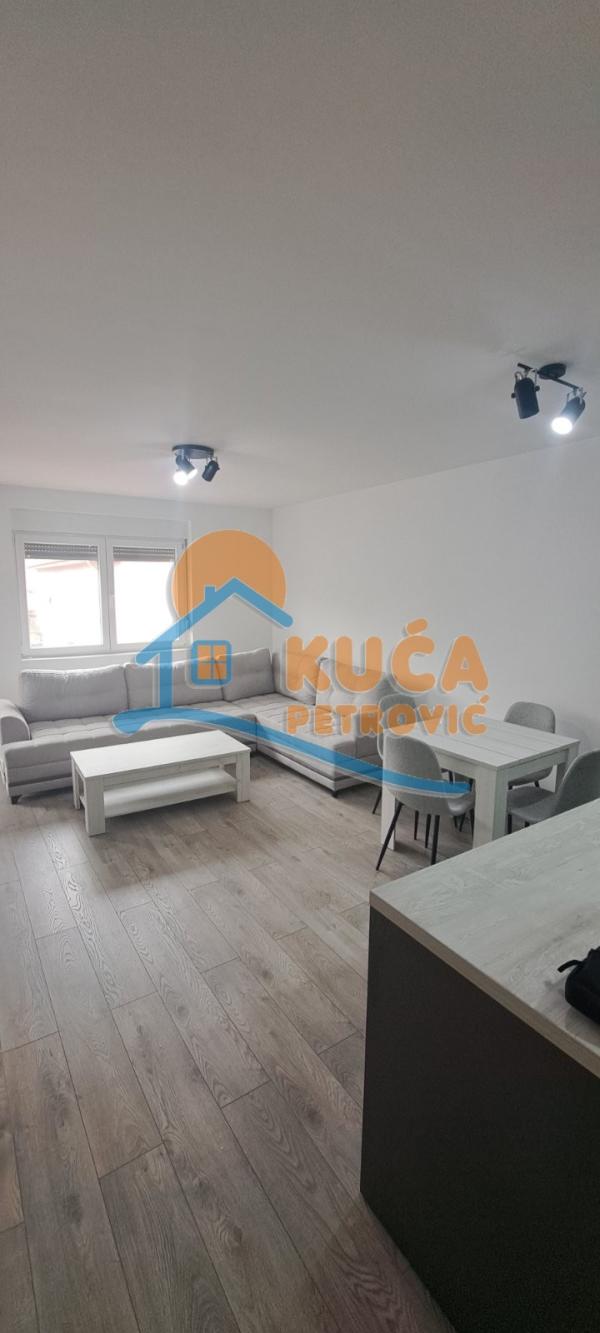 Slika 2 - Bulevar Svetog Pantelejmona, Dvoiposoban stan za izdavanje, 70m2, 450€