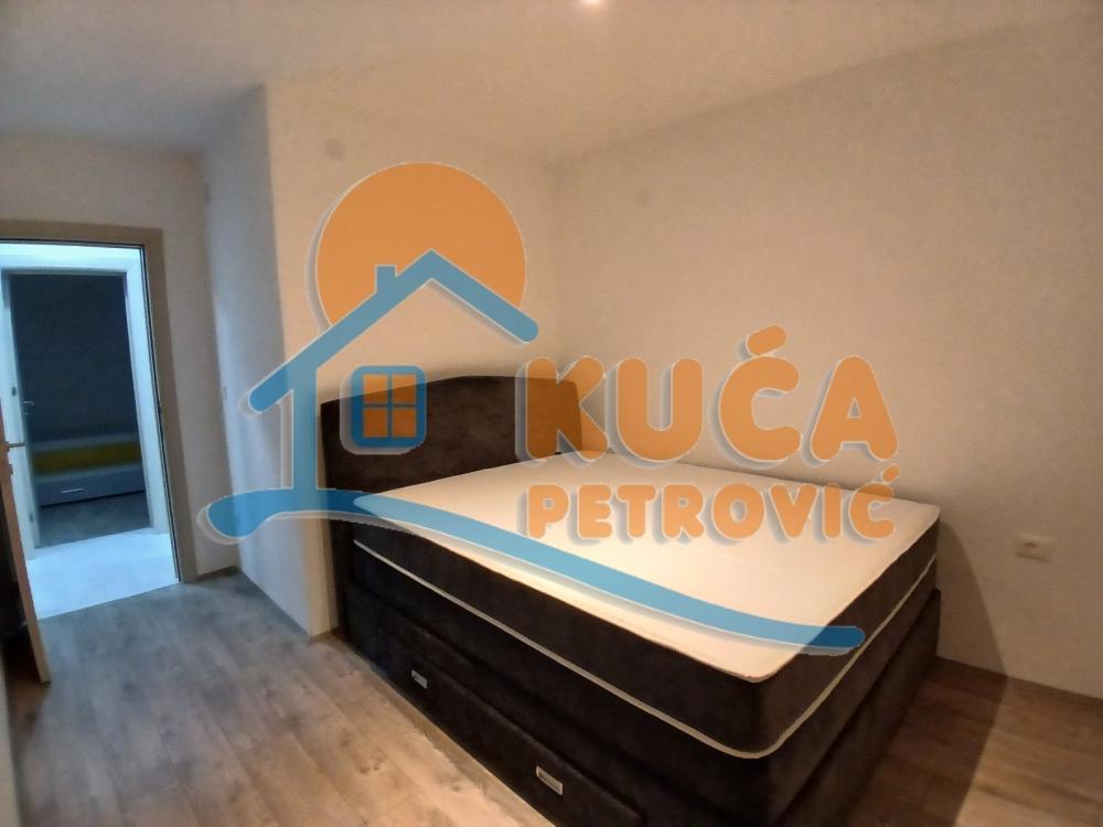 Slika 6 - Bulevar Svetog Pantelejmona, Dvoiposoban stan za izdavanje, 70m2, 450€