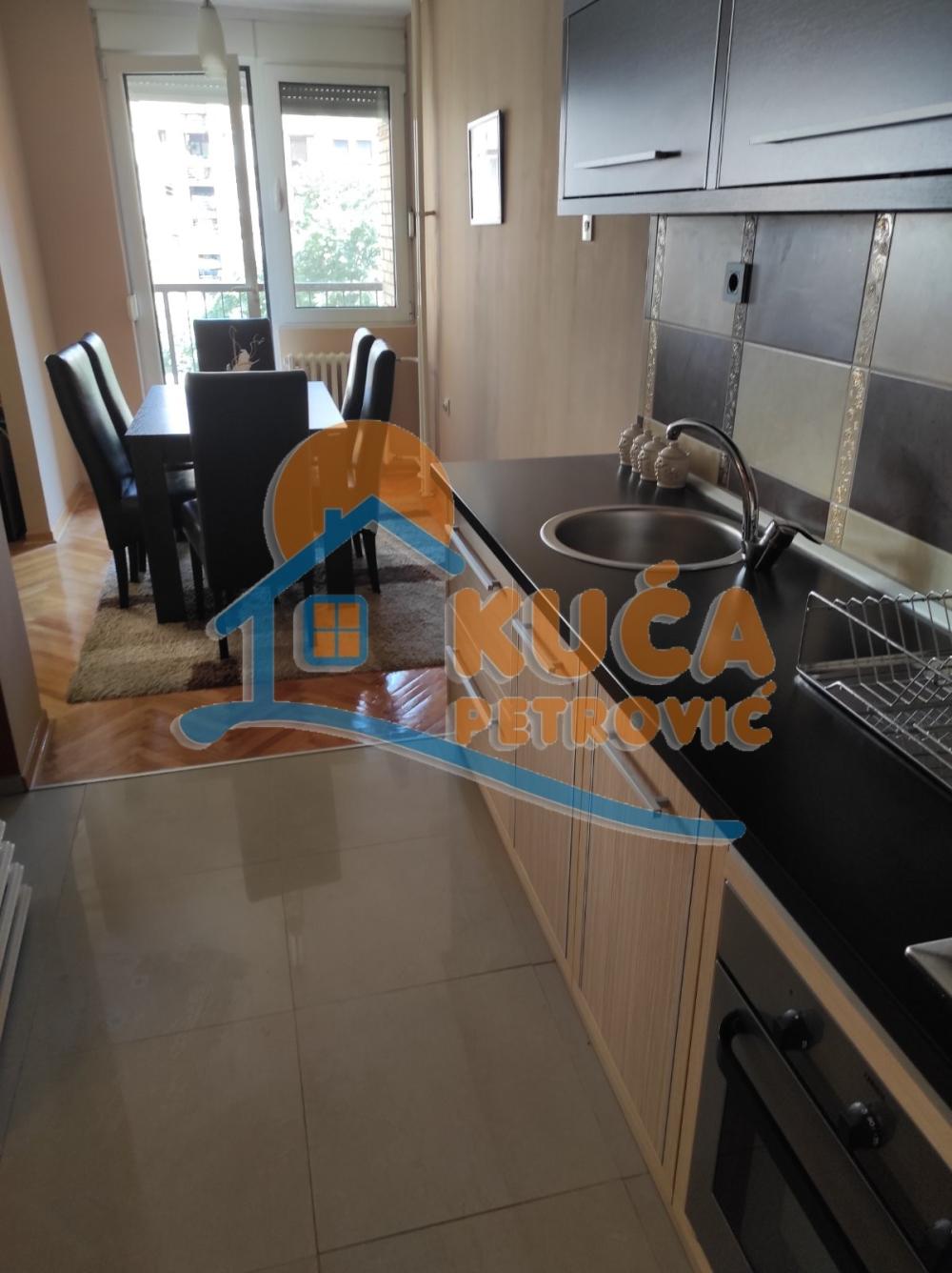 Slika 8 - Vizantijski bulevar, Dvoiposoban stan za izdavanje, 69m2, 400€