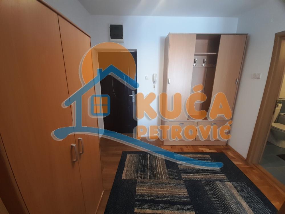 Slika 7 - Generala Tranijea, Jednoiposoban stan za izdavanje, 43m2, 350€