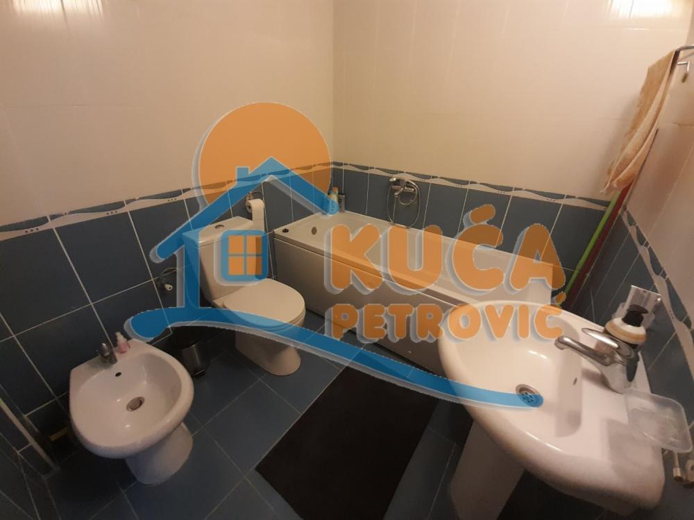 Slika 9 - Generala Tranijea, Jednoiposoban stan za izdavanje, 43m2, 350€