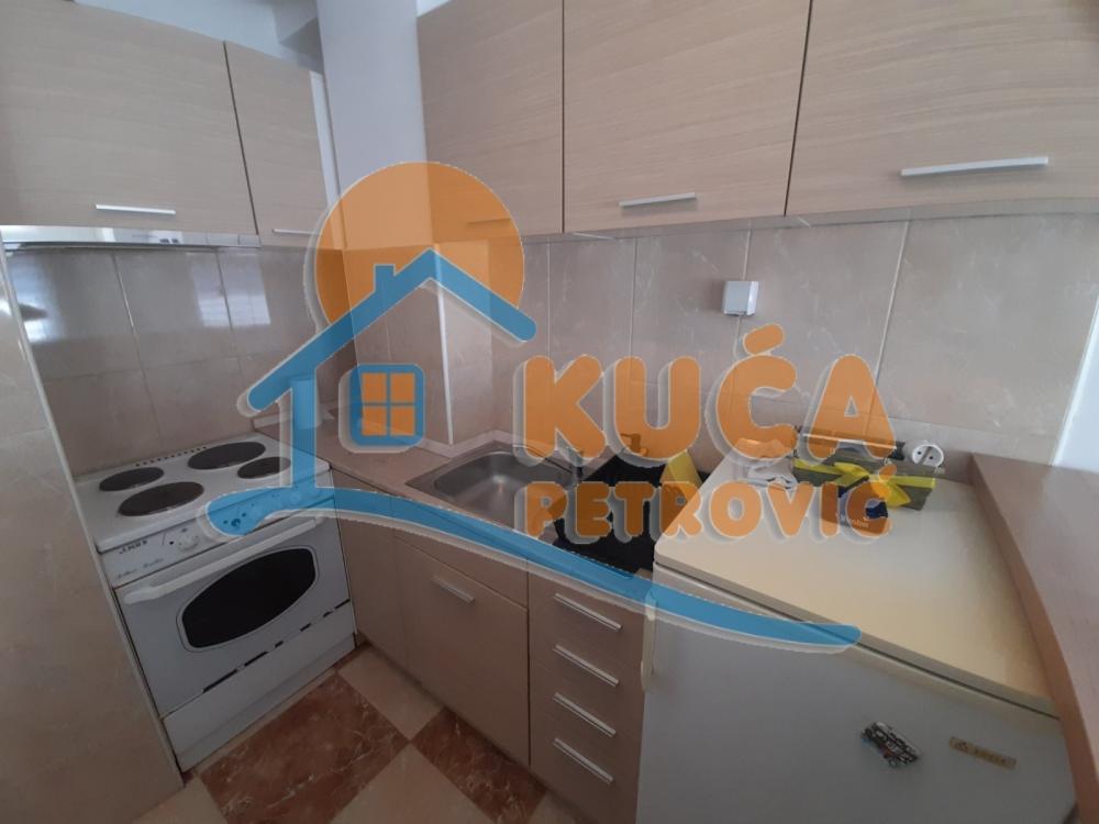 Slika 6 - Generala Tranijea, Jednoiposoban stan za izdavanje, 43m2, 350€