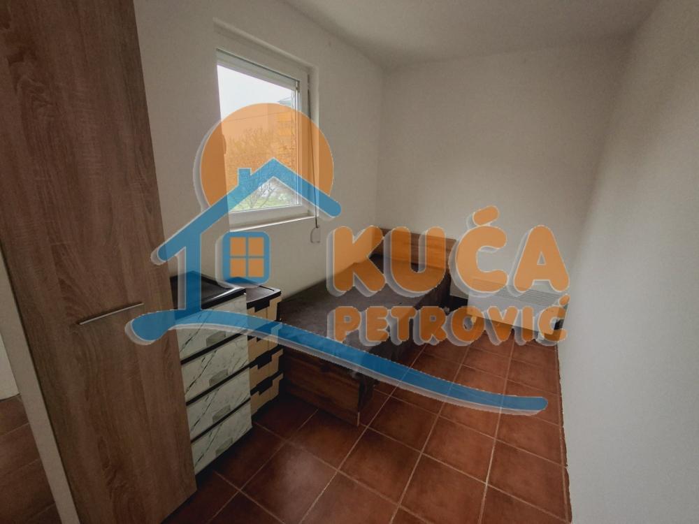 Glavna slika -Vojvode Gojka, Četvorosoban stan za izdavanje, 100m2, 400€