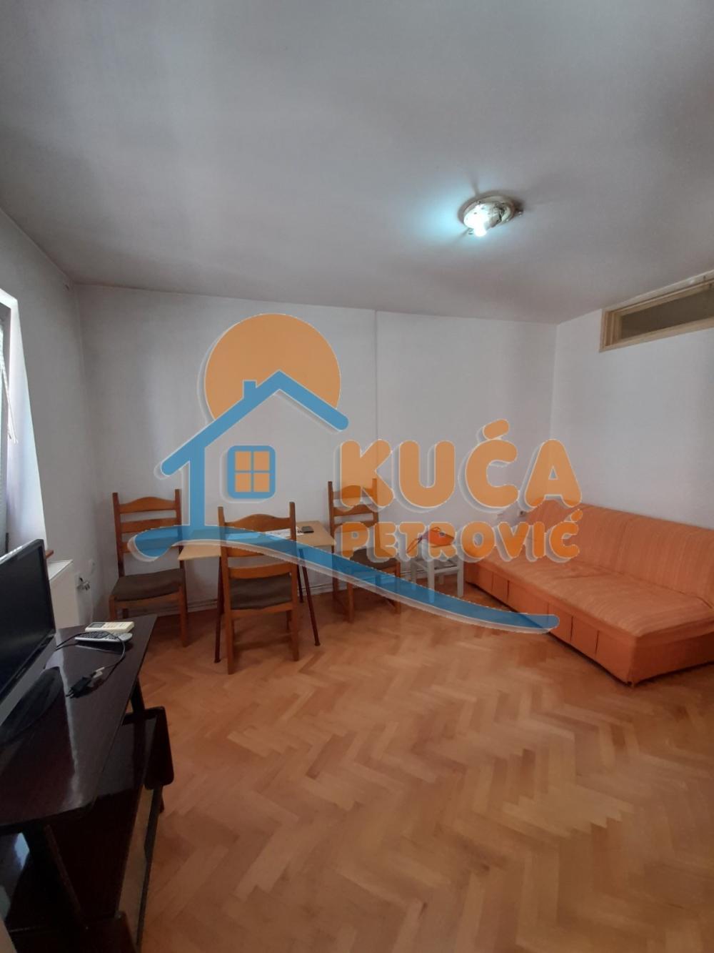 Glavna slika -Marije Bursać, Jednoiposoban stan za izdavanje, 32m2, 250€