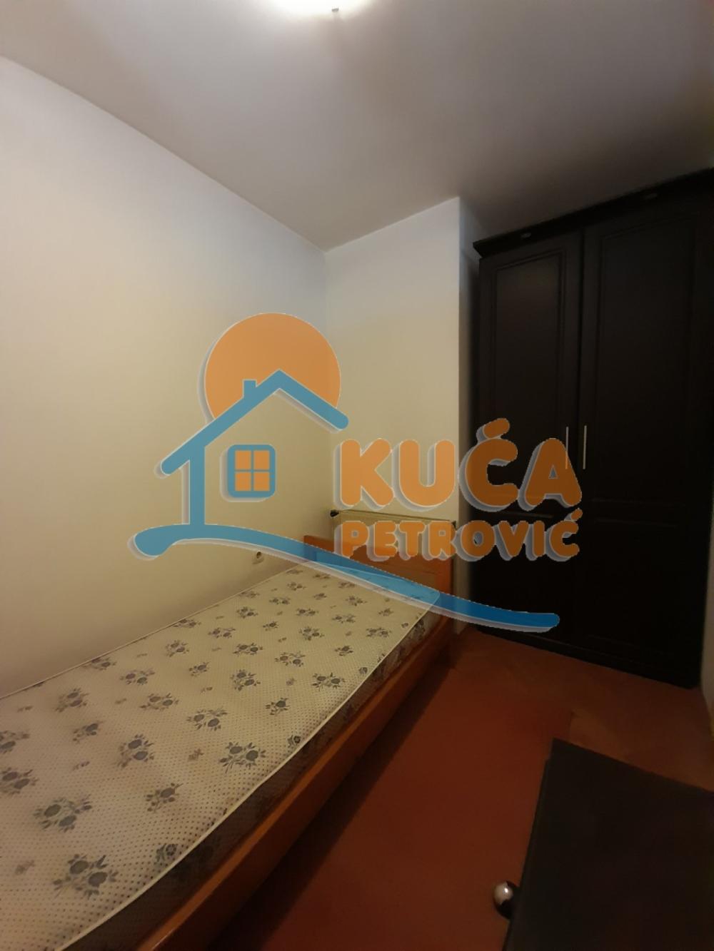 Slika 5 - Marije Bursać, Jednoiposoban stan za izdavanje, 32m2, 250€