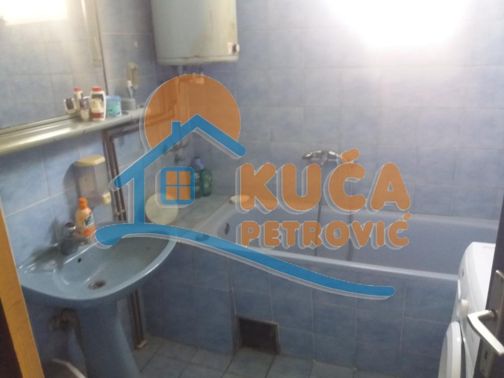 Slika 7 - Vožda Karađorđa, Dvosoban stan za izdavanje, 60m2, 200€