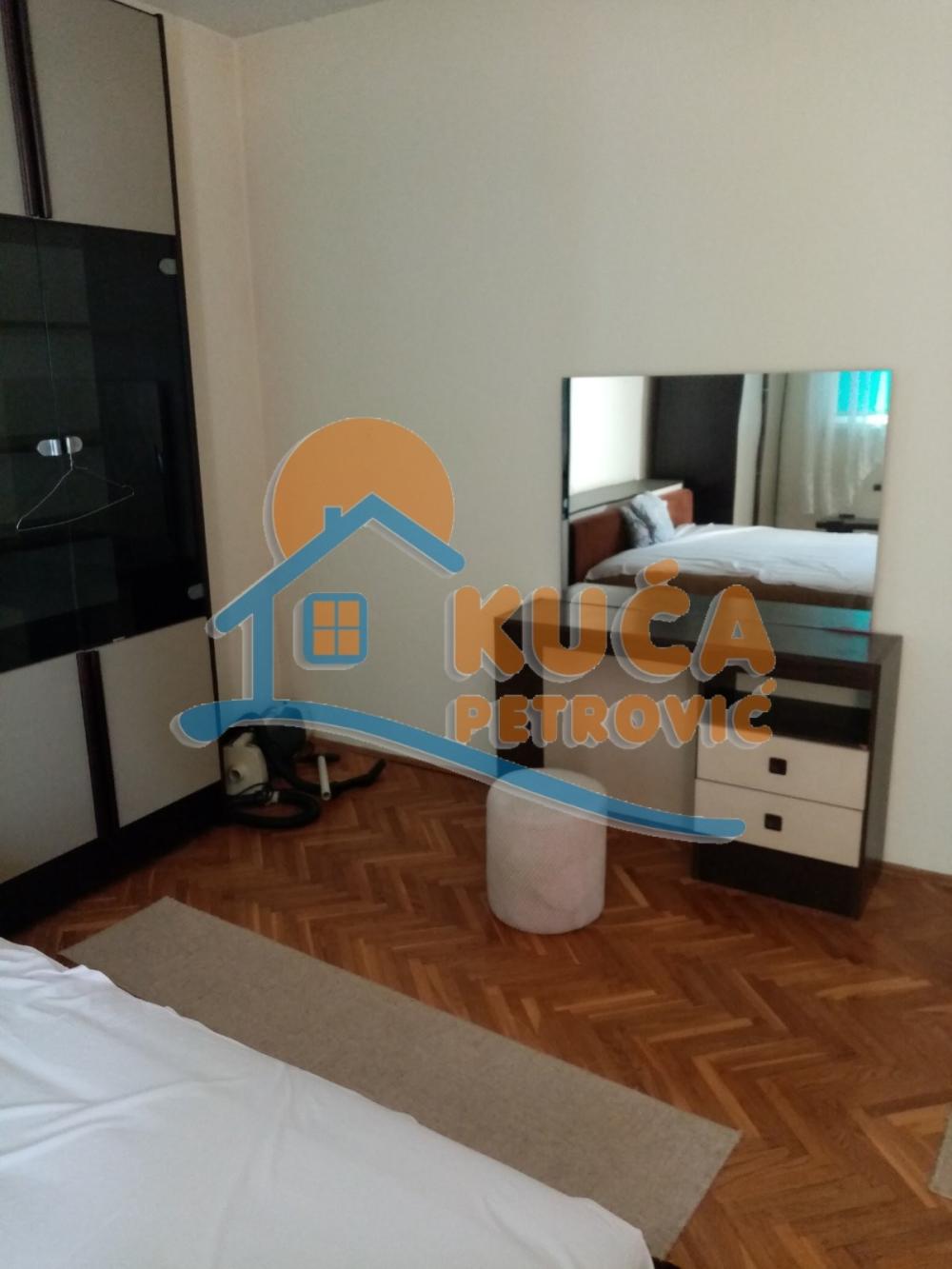 Slika 3 - Dušana Trivunca, Dvoiposoban stan za izdavanje, 61m2, 250€