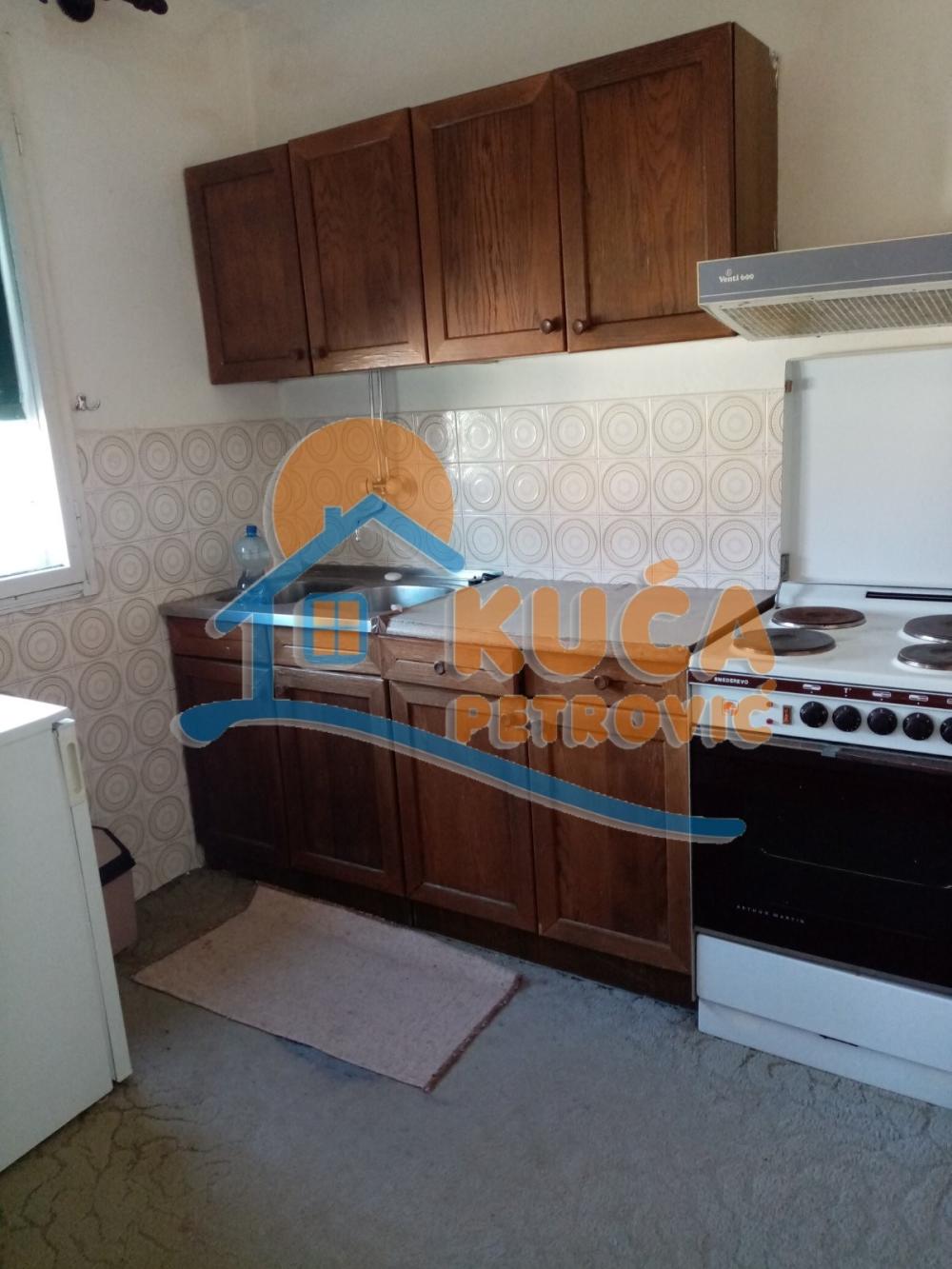 Slika 2 - Dušana Trivunca, Dvoiposoban stan za izdavanje, 61m2, 250€